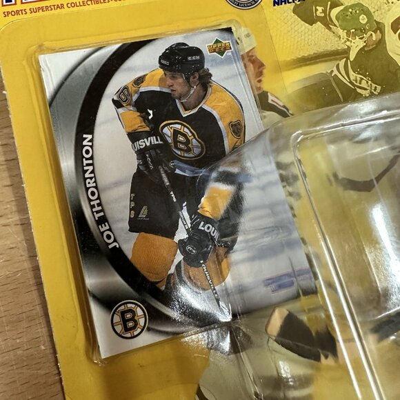 Joe Thornton Starting Lineup 1998 Kenner Action Figure.  Boston Bruins. - Picture 4 of 4